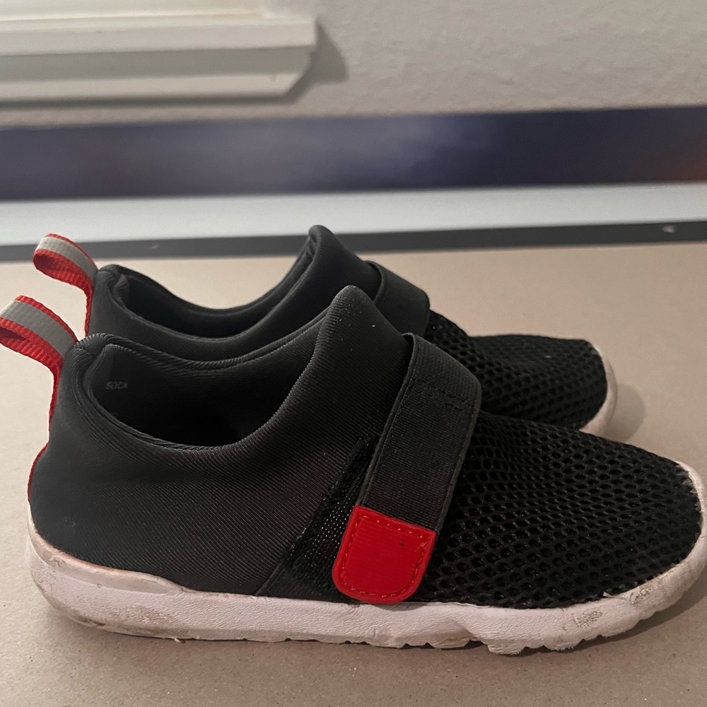 Cat and Jack shoes